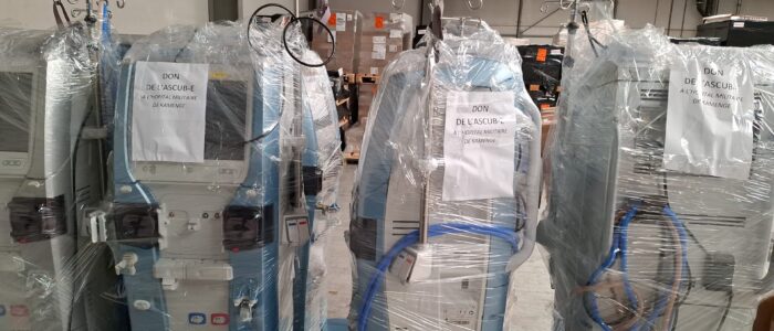 PHOTO-2026-06-04-16-19-45-700x300 DON DE L'ASCUB-E  DES MACHINES DE DIALYSE A : HOPITAL REGIONAL DE GITEGA (3) ,  CHU-KAMENGE (4)  ET  A HOPITAL MILITAIRE (4).
